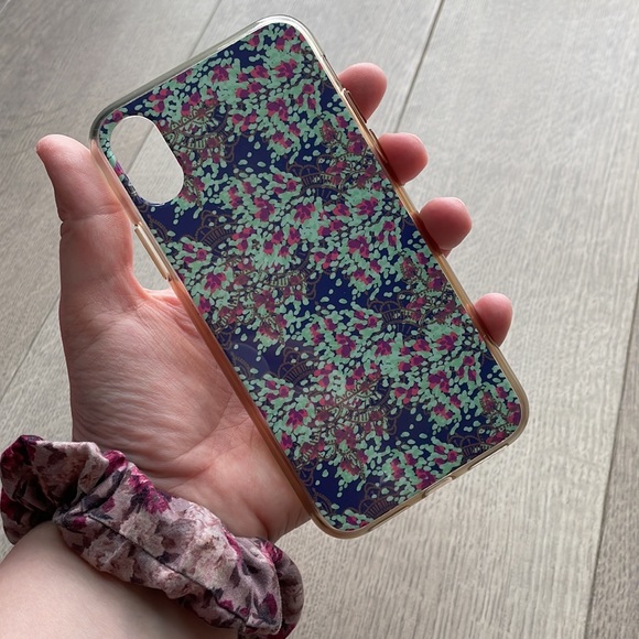 iPhone X Otterbox & Heyday Cases - Picture 6 of 7